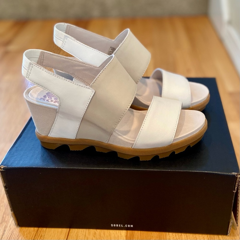 Joanie II Slingback - Picture 4 of 5